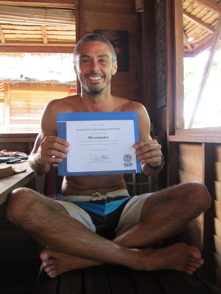 Fernando, Divemaster